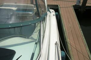 31' Silverton port side deck