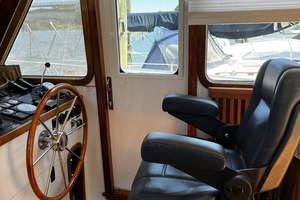 40ft Legacy Yacht For Sale