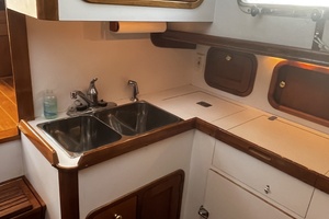 40ft Legacy Yacht For Sale