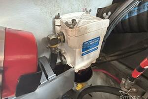 39' Mainship port Separ fuel filter