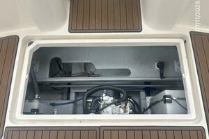 39' Mainship lazarette access