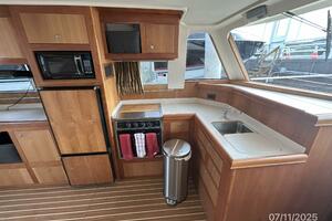 39' Mainship galley2