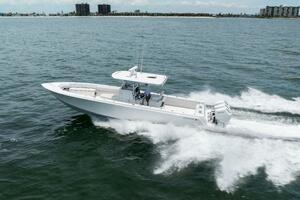39FT (11.89M) CONTENDER