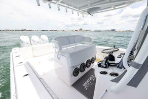 39FT (11.89M) CONTENDER