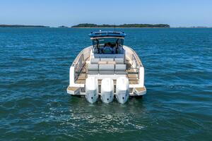 39FT (11.89M) PARDO YACHTS