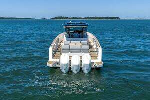 2023 Pardo Yachts 38 thumbnail 8