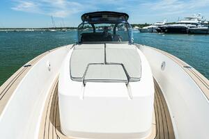 39FT (11.89M) PARDO YACHTS