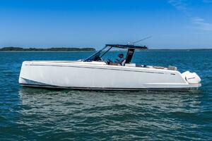 Yacht for sale 39FT (11.89M) PARDO YACHTS