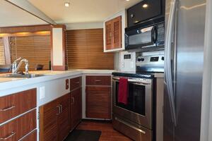 Dali 60ft Chris Craft Yacht For Sale