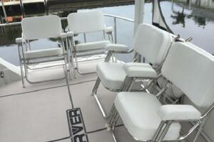 43ft Carver Yacht For Sale