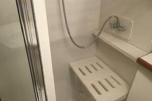 43ft Carver Yacht For Sale