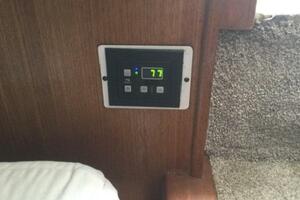 43ft Carver Yacht For Sale