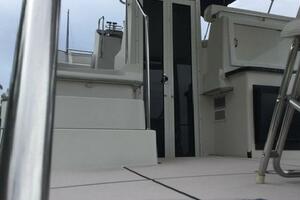 43ft Carver Yacht For Sale