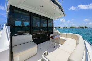 2023 Tiara Yachts C49 thumbnail 39