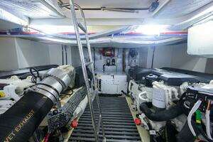 2023 Tiara Yachts C49 thumbnail 43