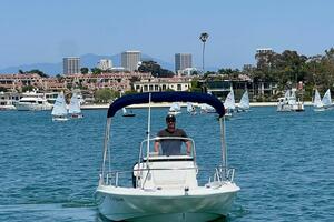 2016 Boston Whaler 180 Dauntless