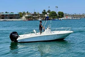 2016 Boston Whaler 180 Dauntless