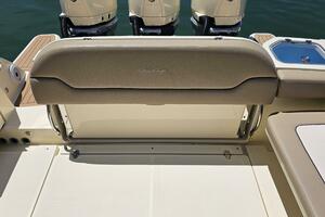 35FT (10.95M) CHRIS-CRAFT