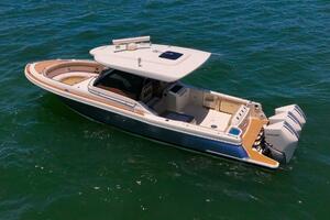 35FT (10.95M) CHRIS-CRAFT