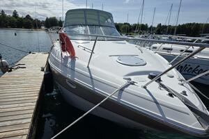 Sunday Morning 33ft Larson Yacht For Sale