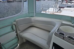 Sunday Morning 33ft Larson Yacht For Sale