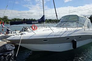 Sunday Morning 33ft Larson Yacht For Sale