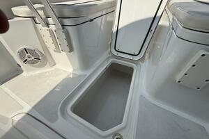 27ft Sea Hunt Yacht For Sale