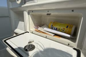 27ft Sea Hunt Yacht For Sale