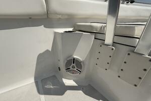 27ft Sea Hunt Yacht For Sale