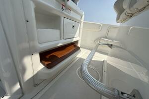 27ft Sea Hunt Yacht For Sale