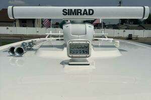 2023 Robalo R360 thumbnail 27