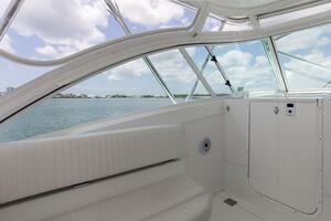 2009 36 Albemarle 360 XF Tin Bender Lower Helm (7)