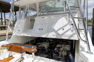 2009 36 Albemarle 360 XF Tin Bender Engine Room (1)