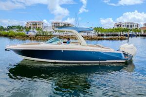 TURLTE TIME 31ft Chris Craft Yacht For Sale