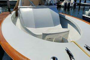 1985 Rybovich 32 Express Walkaround Sportfish thumbnail 11