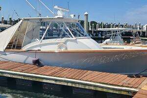 1985 Rybovich 32 Express Walkaround Sportfish thumbnail 5