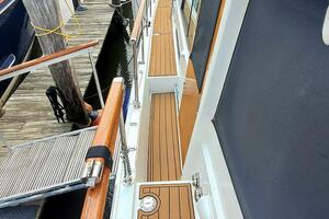 Side Walkway Starboard