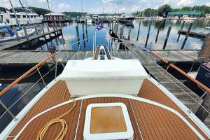 Foredeck Forward