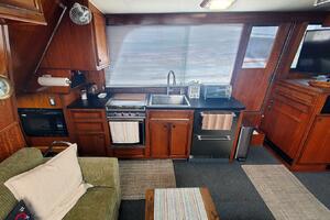 Main Cabin Port