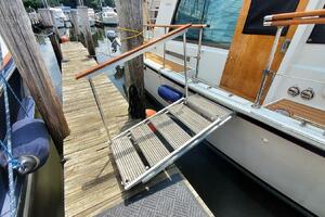 Marquip Boarding Steps