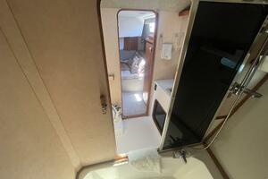 Miss Mary 38ft Bayliner Yacht For Sale