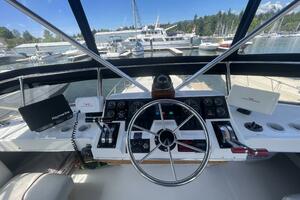 Miss Mary 38ft Bayliner Yacht For Sale
