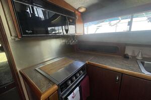 Miss Mary 38ft Bayliner Yacht For Sale