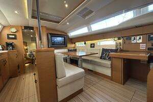 2017 Jeanneau 54 thumbnail 18