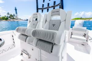 28ft Twin Vee Yacht For Sale