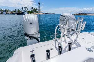 28ft Twin Vee Yacht For Sale