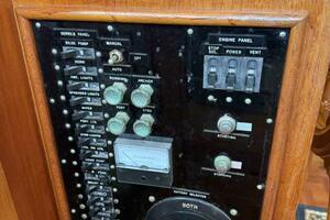 Light Dancing 36ft Grand Banks Yacht For Sale
