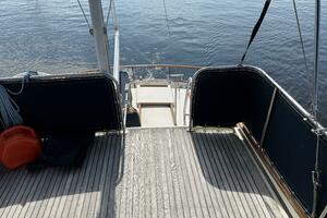 Light Dancing 36ft Grand Banks Yacht For Sale