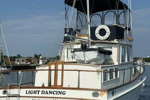 Light Dancing 36ft Grand Banks Yacht For Sale