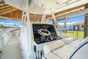 2013 Yellowfin 39 Offshore thumbnail 33